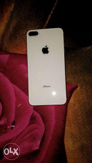 New iphone 8 plus gold colour 21 days old with