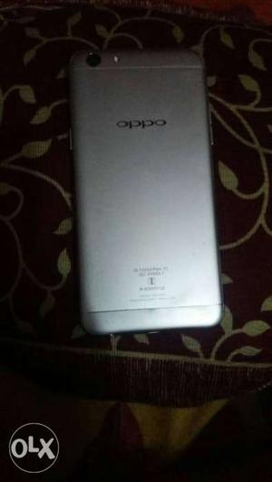 Oppo F3 64GB inbuilt 4GB ram good condition