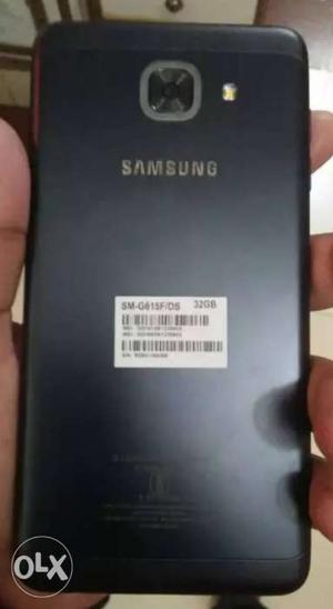Samsung j7 Maxx 4gb ram 32 gb 1manth old with
