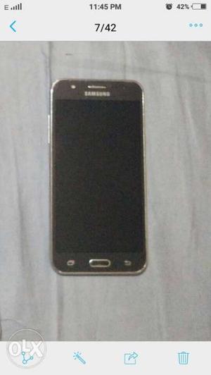 Very good condition with Bill and box Samsung j5
