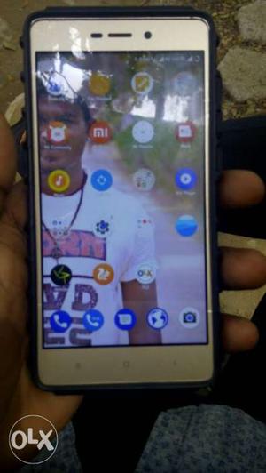 3months old mobile 3s prime 3gb ram and 32gb