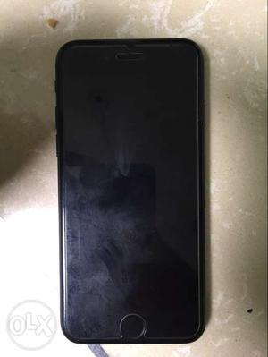Iphone 7 32gb matte black color 15 months old