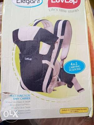 Baby's Black And White Carrier Box