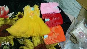 Baby's frocks  sizes available 16 size