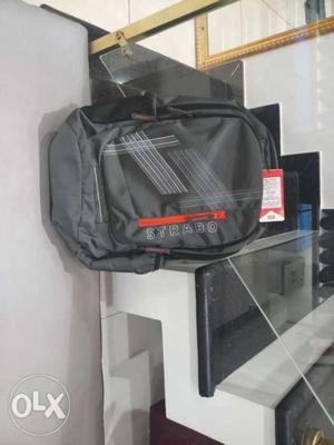 Black Strabo Backpack(VKC)