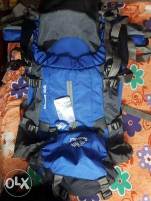 Brand New Senterian Rucksack Bag Black And Blue