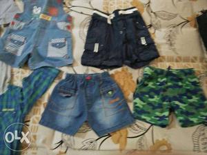 Never used trousers for 3to 4years. rs 100 each