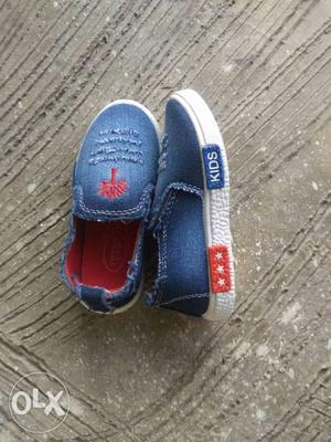 New shoes kids 10 number size Jeans type shoes