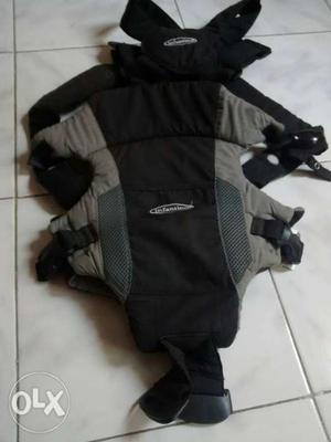 Nice working Baby carrying bag 2 years old