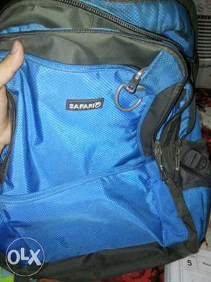 Safari bags with laptop zip