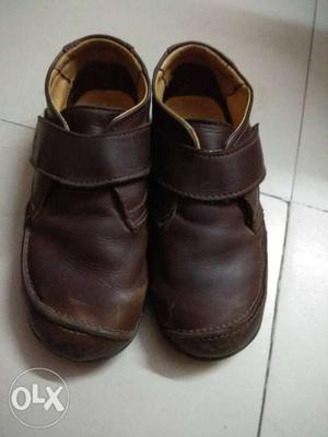 Tan color pure leather shoes. Size-1.Not used.