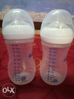 Unused PHILIPS AVENT two feeding bottles _260 ml