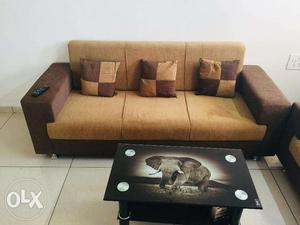 7 months old Sofa set (3+2) on sale at affordable price