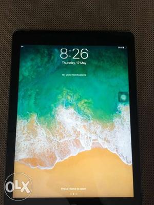 Apple Ipad air 1 wifi and cellular 4G LTE 16gb