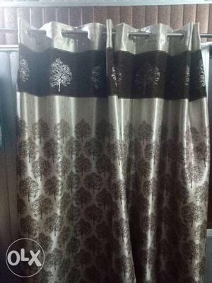 Curtains new 15 days old heavy material 6pcs 6ft