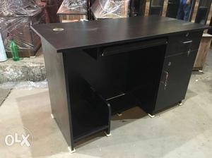 (Factory Outlet) Computer / Office Tables New