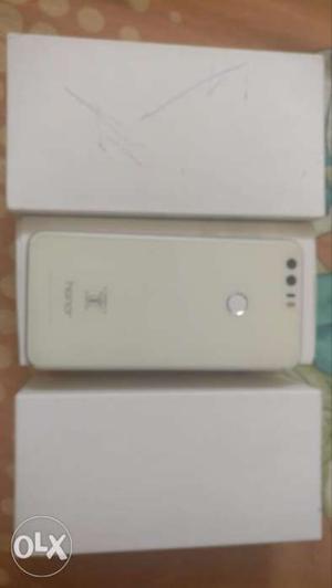 Honor white color full kit in good condition Call