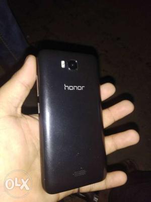 Honor y541 u02 phone just like new condition 0nly