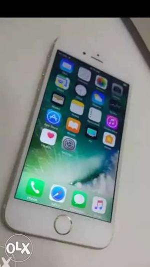 I phone 6 32gb gold good condition 3 months old