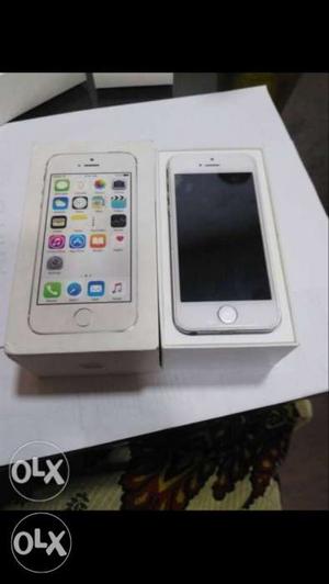 IPhone 5s 16gb around 14month old with box and