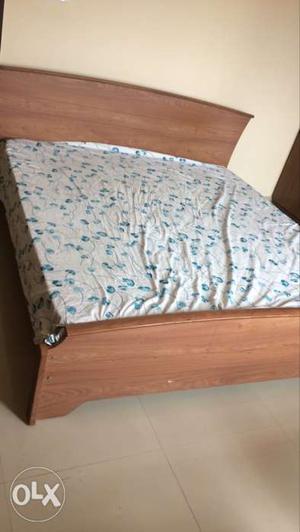 King size cot without storage and matress