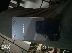 Oppo neu 7 sale... 2 year old... all
