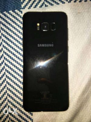 S8 plus 6 mnths old..black..hardly used..