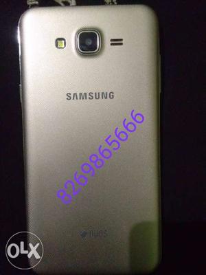 SAMSUNG galaxy j7NEXT only 5 month old and cover