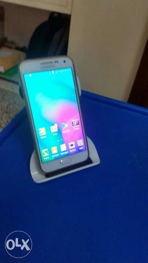 Samsung Galaxy E5 Smart Phone.