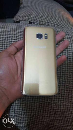 Samsung galaxy s7 edge gold 32gb good condition