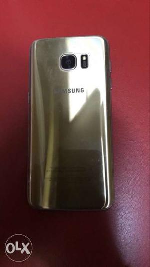 Samsung s7 edge Gold 32gb 4gm ram fingerprint,