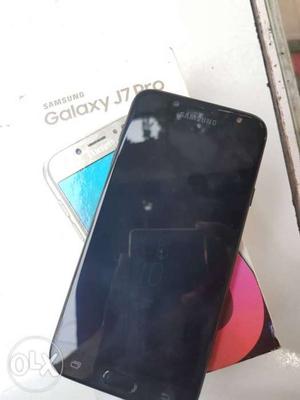 Sell my samsung j7 pro black 6 month used with