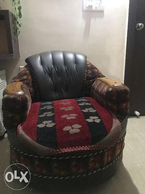 Set of 3 sofas, it is in very cood condition,