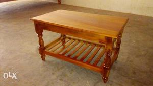 100% solid mahagony wood centre table with