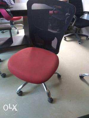 5 revolving chair Good condition