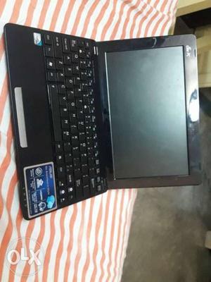 Black Asus mini Laptop With Charger