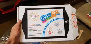 Glow Art Glowing Pictures Box