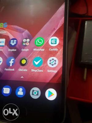 I want to sell my moto z2 play in 8months