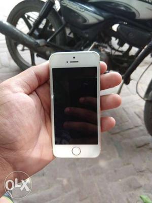 IPhone 5s (16gb) for sell, not a single scretch