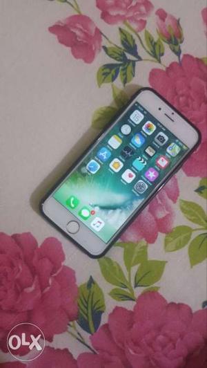 IPhone 6 64gb silver color in good condition