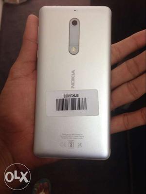 Nokia 5 32GB silver colour