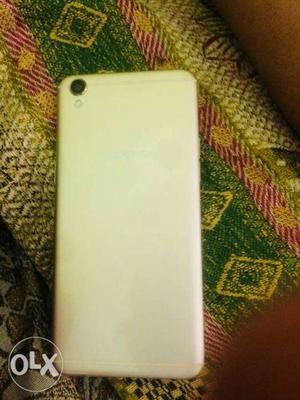 Oppo f1plus 1 year old with very good condition