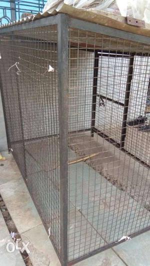 Dog cage 4×5 Very good condition