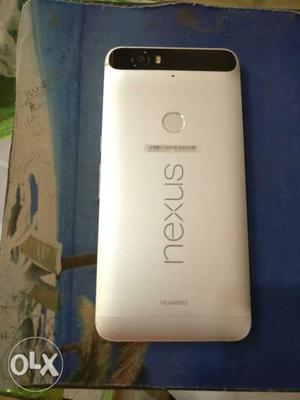Huwei Nexus 6p 3gb 32 gb AMOLED display 5.7 q hd