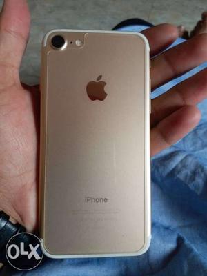 IPhone 7 32gb one year use, awesome condition, no