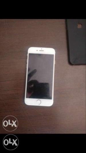 Iphone 6 16gb with orignal charger mobile is in