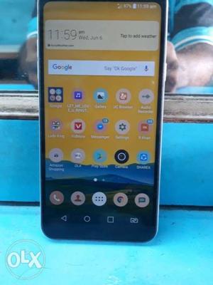 LG q6+ in good condition 6 m old ill acsasaris