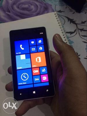Nokia lumia 820 with box n accessories unused