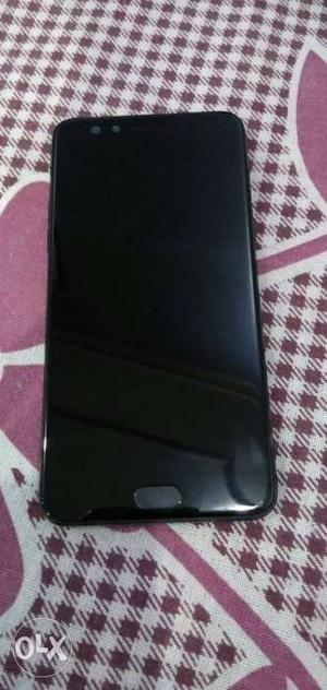 Only 10 month old mobile phone oppo f3 plus a1