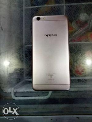 Oppo f3 64gb rom 4 gb ram 16mp cam